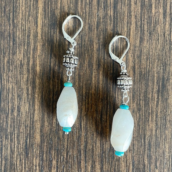 HAND CRAFTED EARRINGS White Milky Quartz Twisted Oblong Beads Turquoise Rondelle - Picture 1 of 12